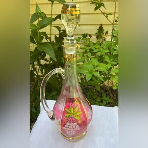 Beautiful glass gold/pink color carafe, elegant handle, tall lid, size 12x4 in